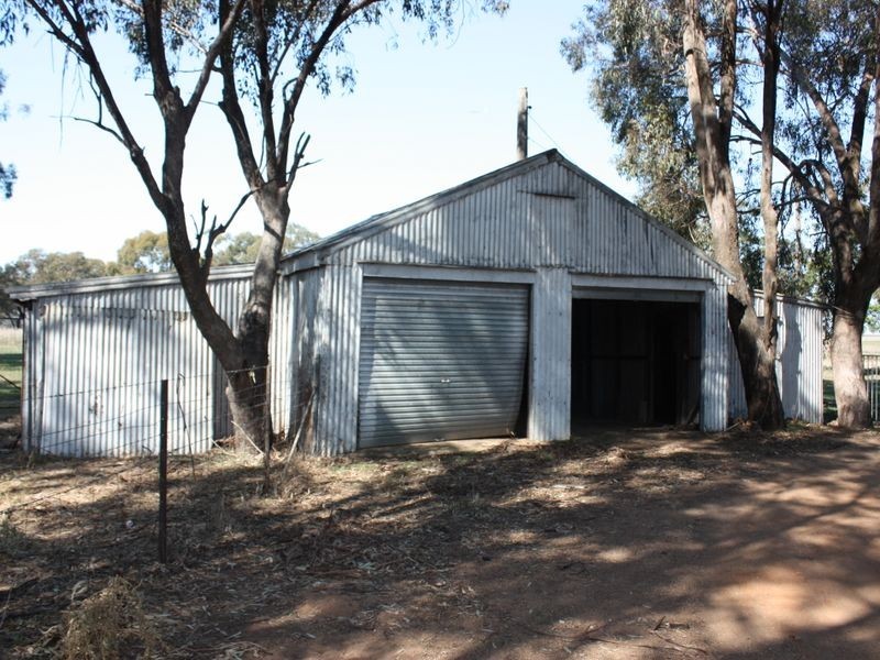 RMB 178 Lockhart Road, French Park NSW 2655