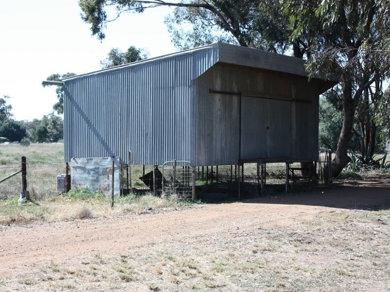 RMB 178 Lockhart Road, French Park NSW 2655