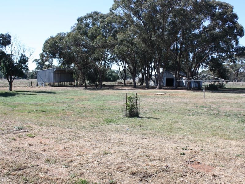 RMB 178 Lockhart Road, French Park NSW 2655