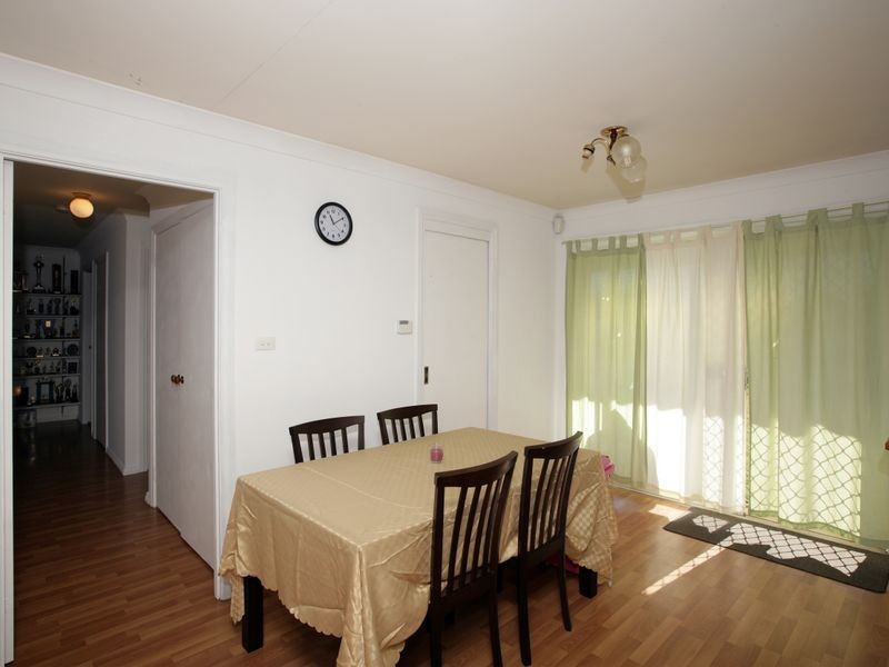 46 Karoom Drive, Glenfield Park NSW 2650