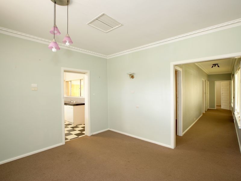 7 Marconi Street, Kooringal NSW 2650