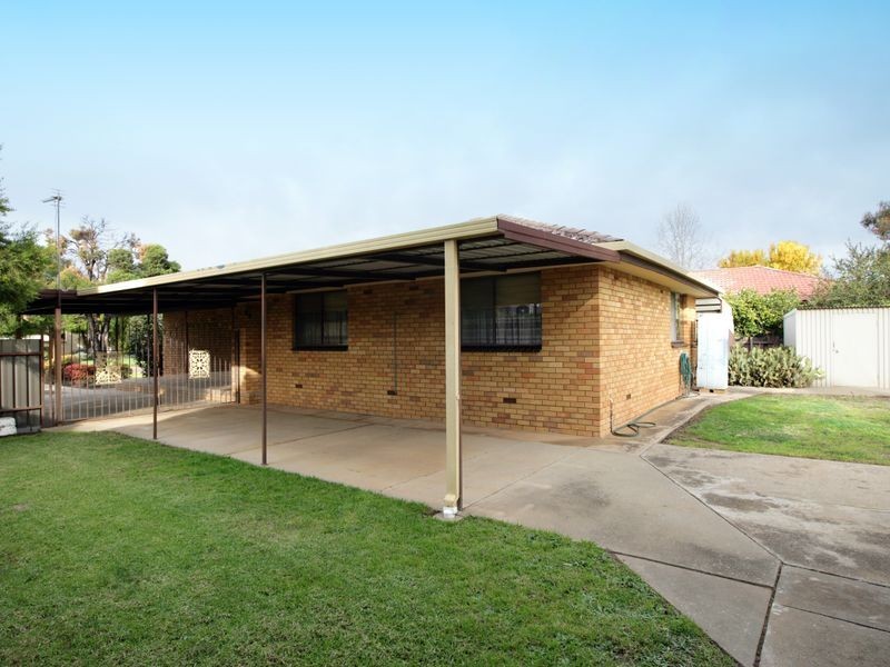 113 Mckell Avenue, Mount Austin NSW 2650