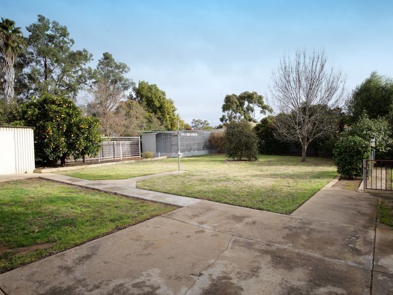 113 Mckell Avenue, Mount Austin NSW 2650