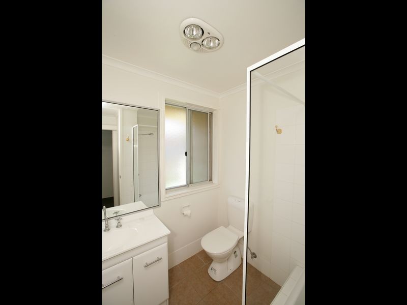 42 Callaghan Street, Ashmont NSW 2650