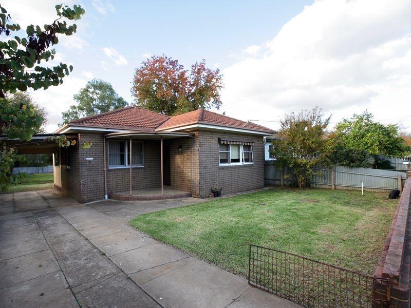91 Urana Street, Turvey Park NSW 2650