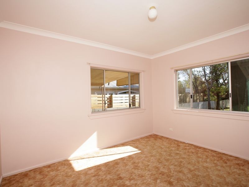 91 Urana Street, Turvey Park NSW 2650