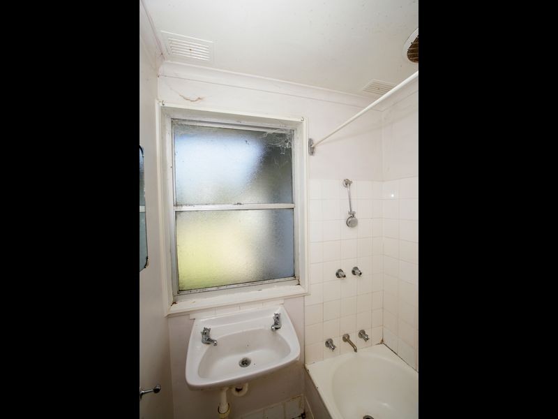 56 Connorton Avenue, Ashmont NSW 2650