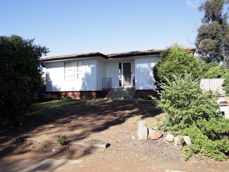 56 Connorton Avenue, Ashmont NSW 2650