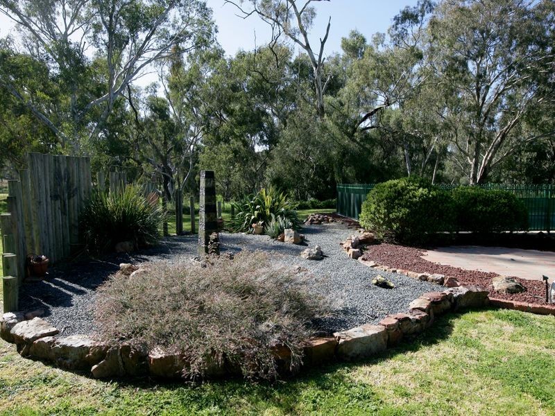 1/ Norman Street, The Rock NSW 2655