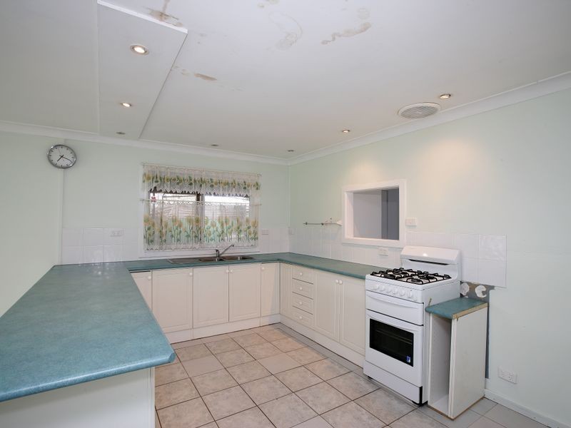 6 Nyrang Street, Tolland NSW 2650