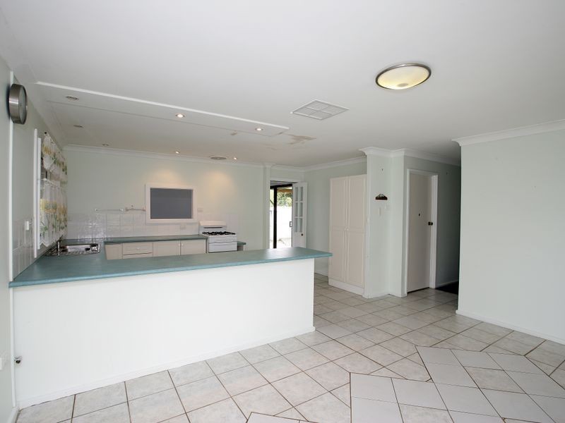 6 Nyrang Street, Tolland NSW 2650
