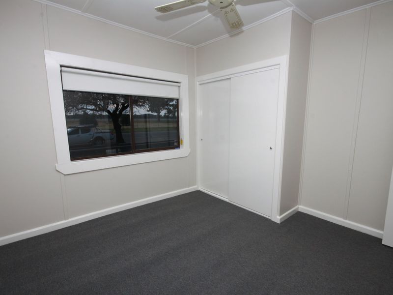 210 Kincaid Street, Wagga Wagga NSW 2650