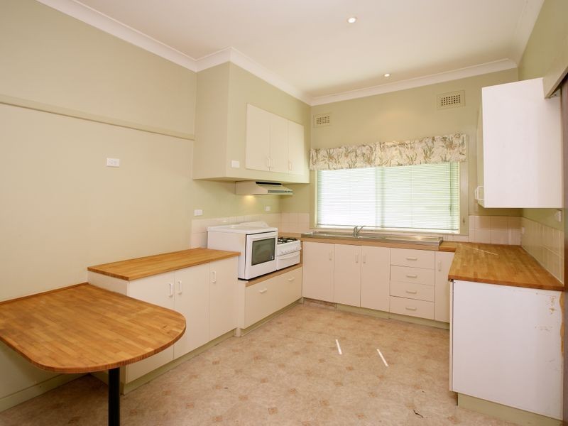 54 Hardy Avenue, Wagga Wagga NSW 2650
