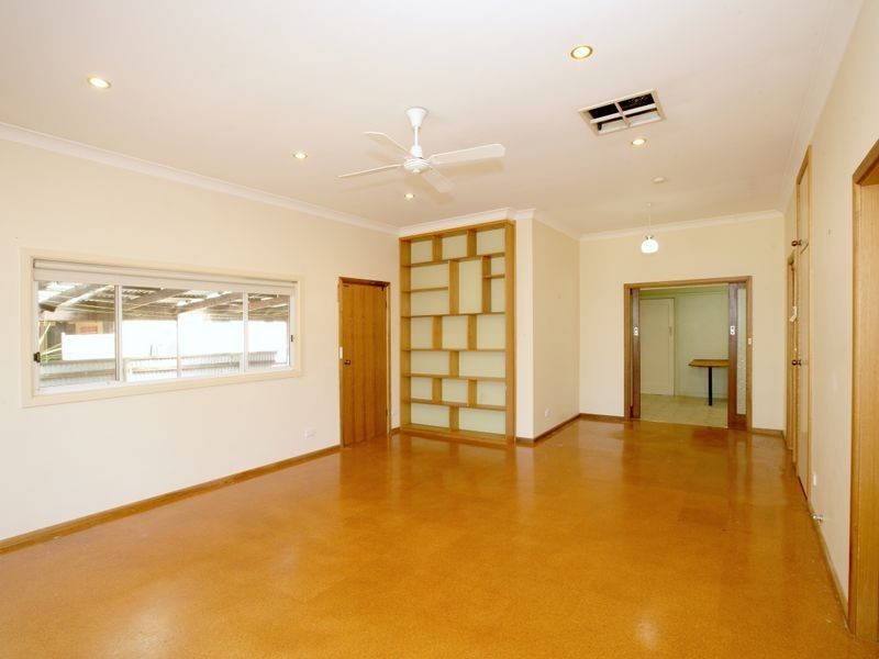 54 Hardy Avenue, Wagga Wagga NSW 2650