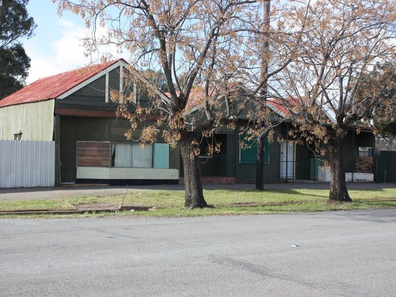 55-57 Ford Street, Ganmain NSW 2702