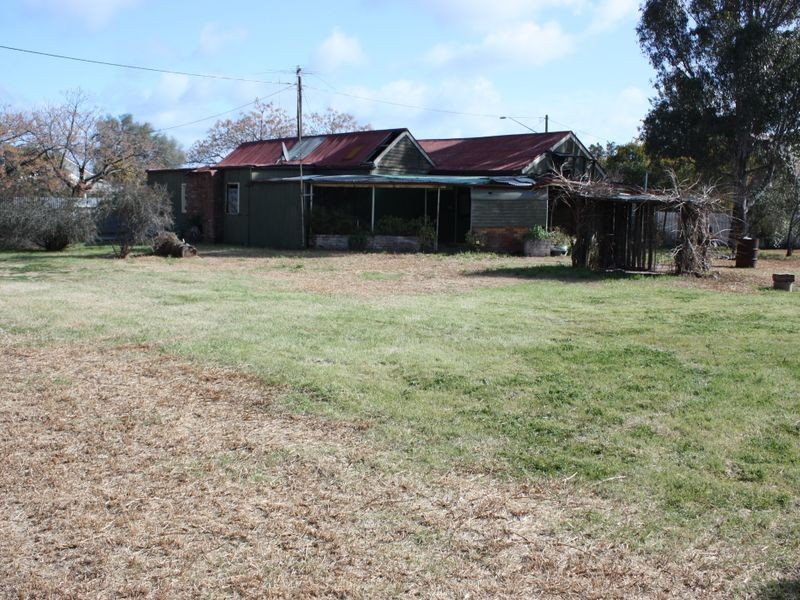 55-57 Ford Street, Ganmain NSW 2702