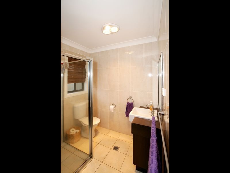 14 Barrima Drive, Glenfield Park NSW 2650