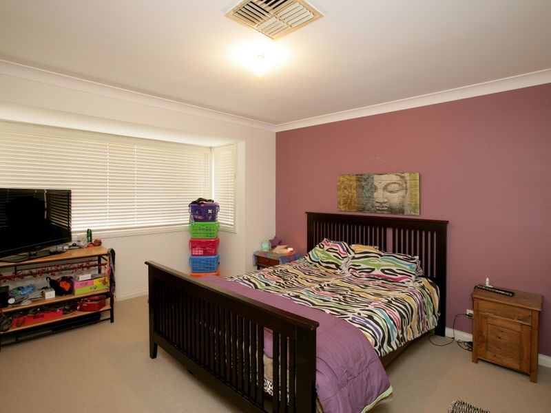 4 Bokara Place, Glenfield Park NSW 2650