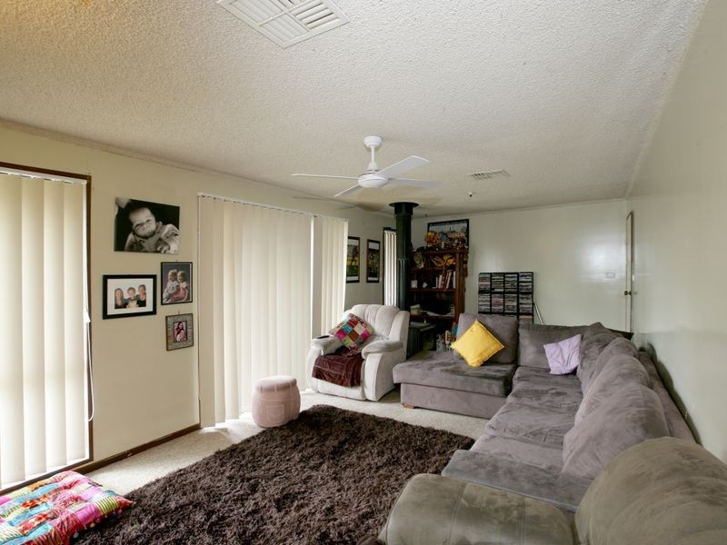 24 Dunn Avenue, Forest Hill NSW 2651