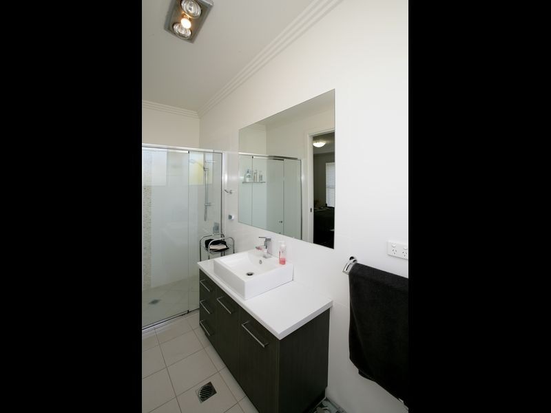 26 Bogong Crescent, Tatton NSW 2650