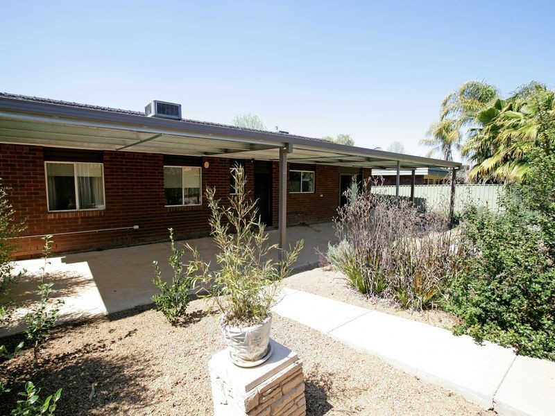 30 Graham Street, Lake Albert NSW 2650