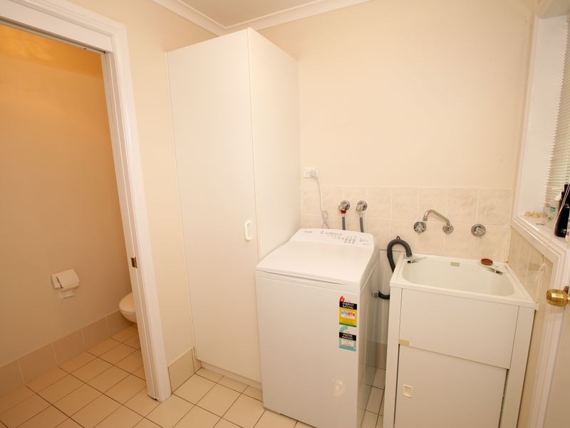 6/42 Lamilla Street, Glenfield Park NSW 2650