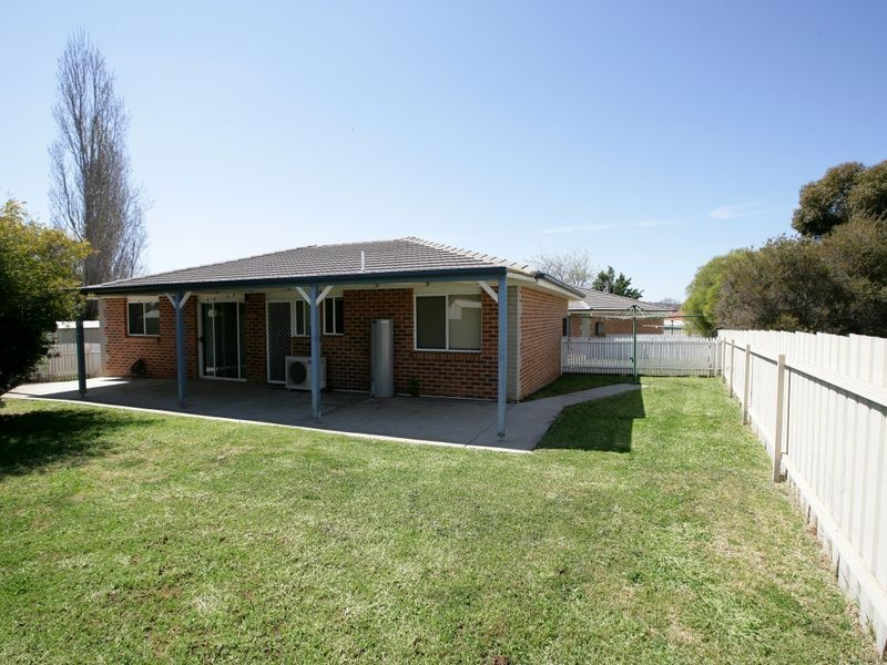 6/42 Lamilla Street, Glenfield Park NSW 2650