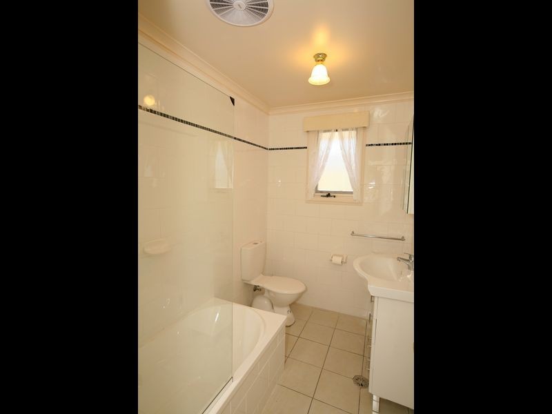 7 Edghill Place, Wagga Wagga NSW 2650