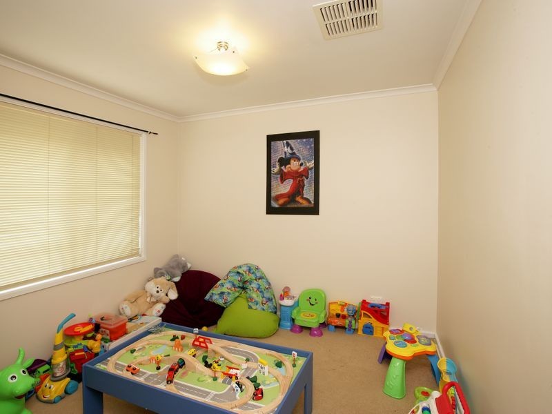 36 Mallory Street, Ashmont NSW 2650