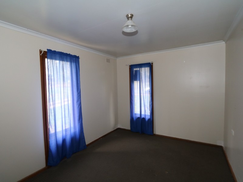 19 Connorton Avenue, Ashmont NSW 2650