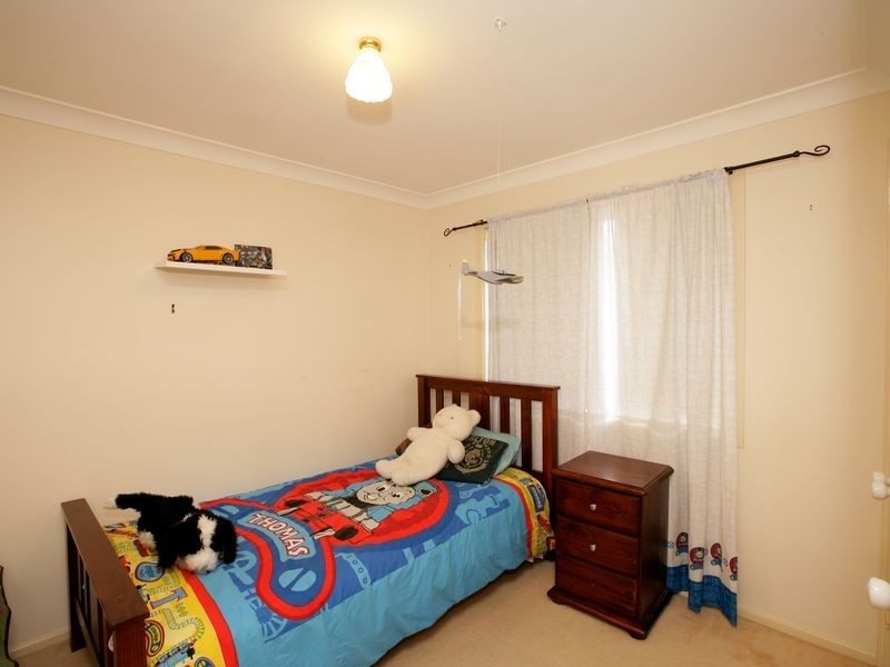 74 Veale Street, Ashmont NSW 2650