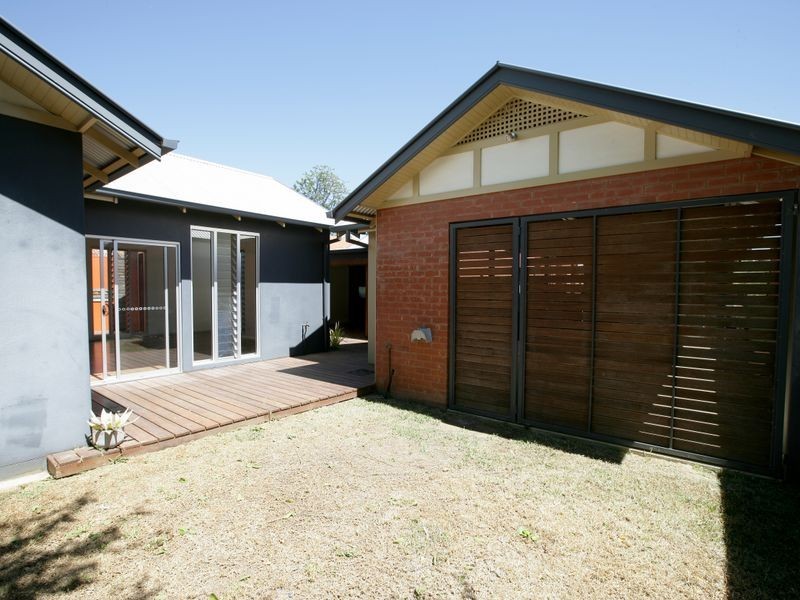 50 Brookong Avenue, Wagga Wagga NSW 2650