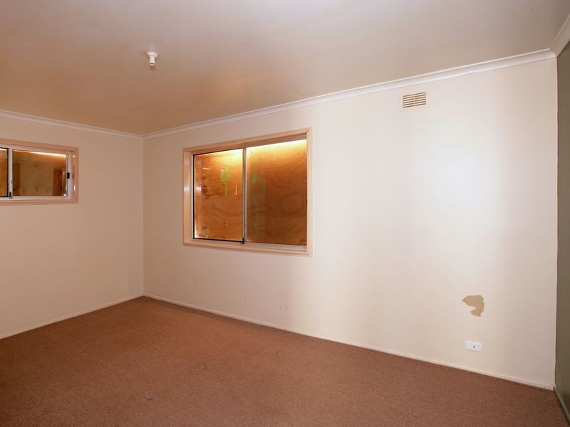 134 Raye Street, Tolland NSW 2650