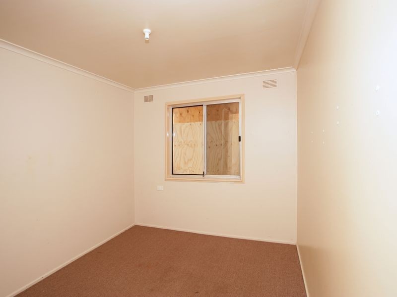 134 Raye Street, Tolland NSW 2650