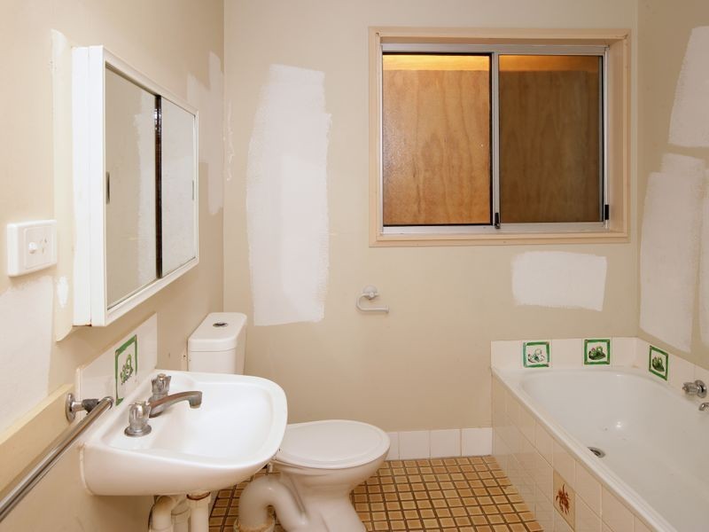 134 Raye Street, Tolland NSW 2650