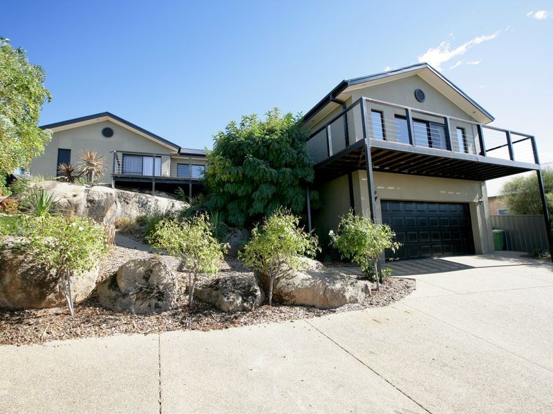 19 Stellway Close, Kooringal NSW 2650