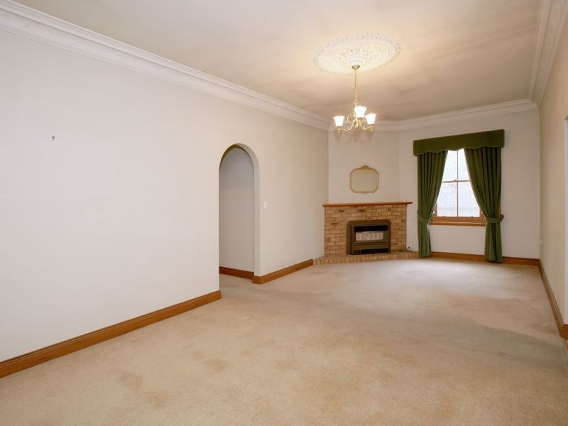 110 Trail Street, Wagga Wagga NSW 2650