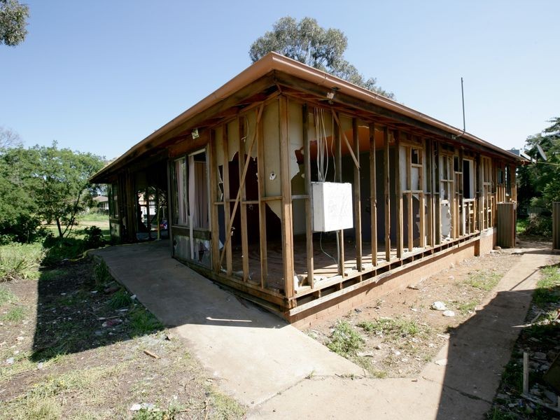 30 Callaghan Street, Ashmont NSW 2650