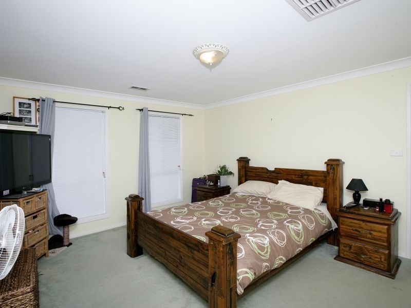 17 Fitzroy Street, Tatton NSW 2650