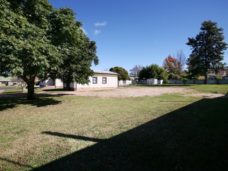 Crn Stanley and Paull Streets, Kooringal NSW 2650