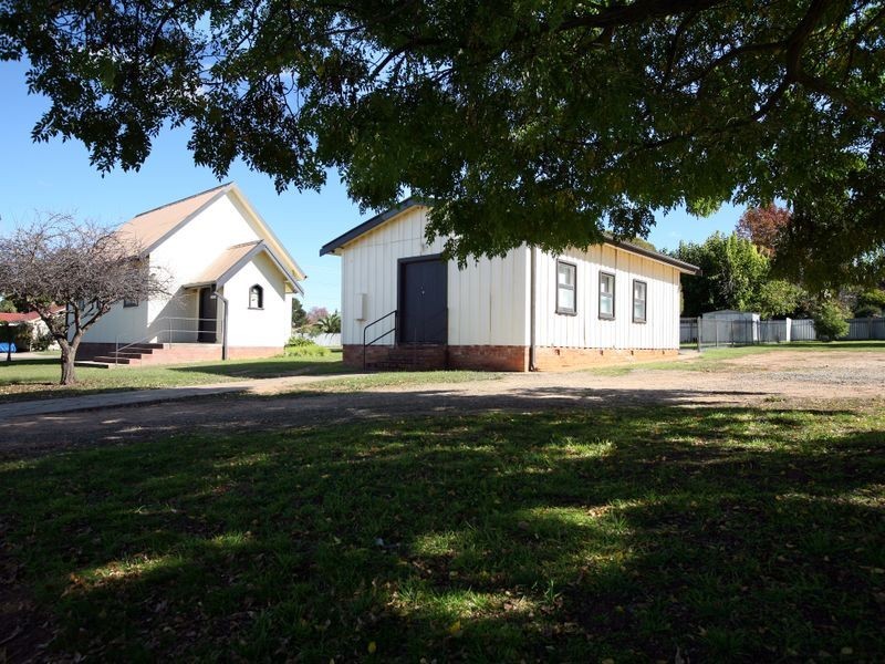 Crn Stanley and Paull Streets, Kooringal NSW 2650