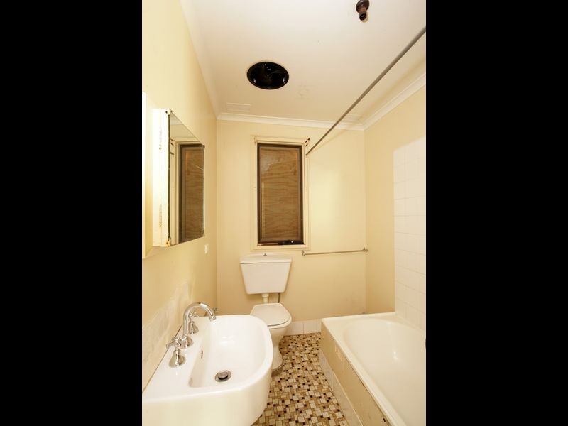 56 Mumford Street, Ashmont NSW 2650