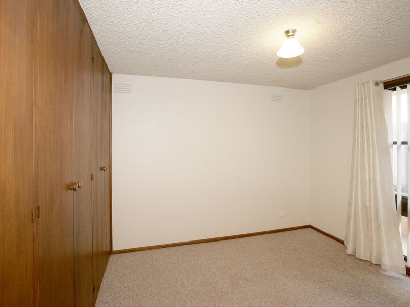 6 Sherwood Avenue, Kooringal NSW 2650