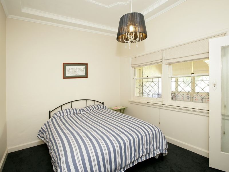 259 Lake Albert Road, Kooringal NSW 2650