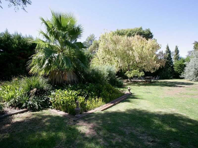 259 Lake Albert Road, Kooringal NSW 2650