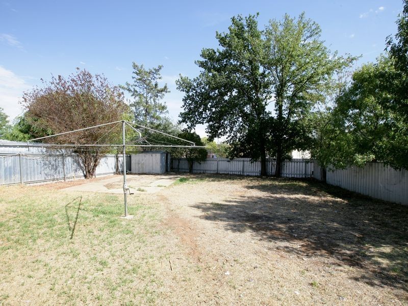 5 Mumford Street, Ashmont NSW 2650