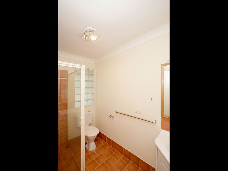 52 Hely Avenue, Turvey Park NSW 2650