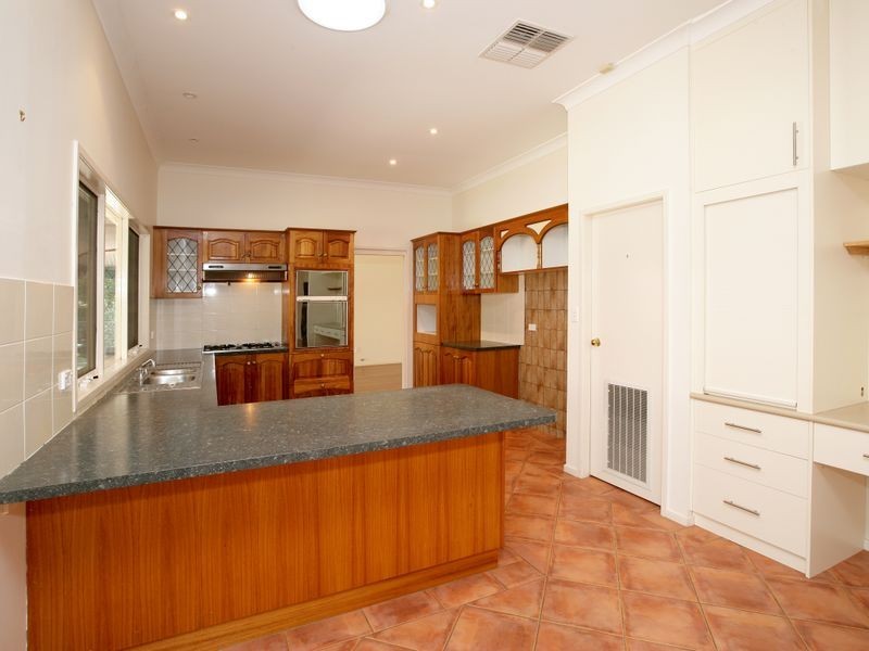 12 Mallee Road, Springvale NSW 2650