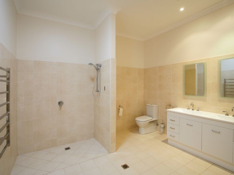 12 Mallee Road, Springvale NSW 2650