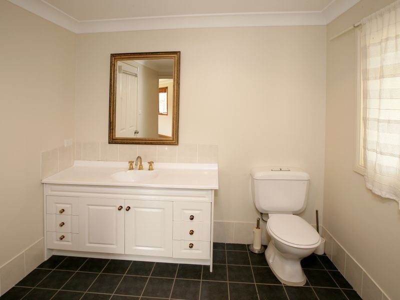 12 Mallee Road, Springvale NSW 2650